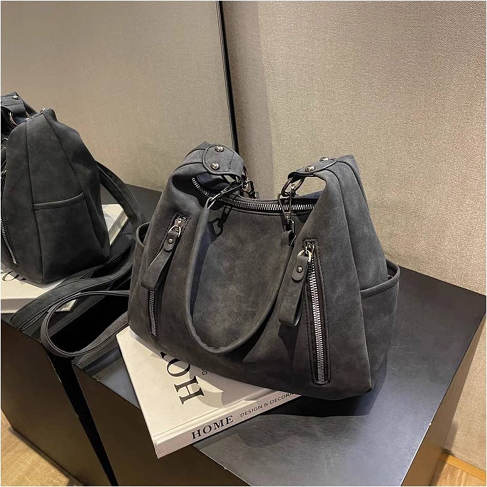 Retro Crossbody Bag: Black