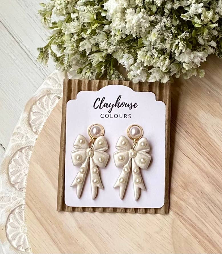 Bridal Earrings : Engagement Ring
