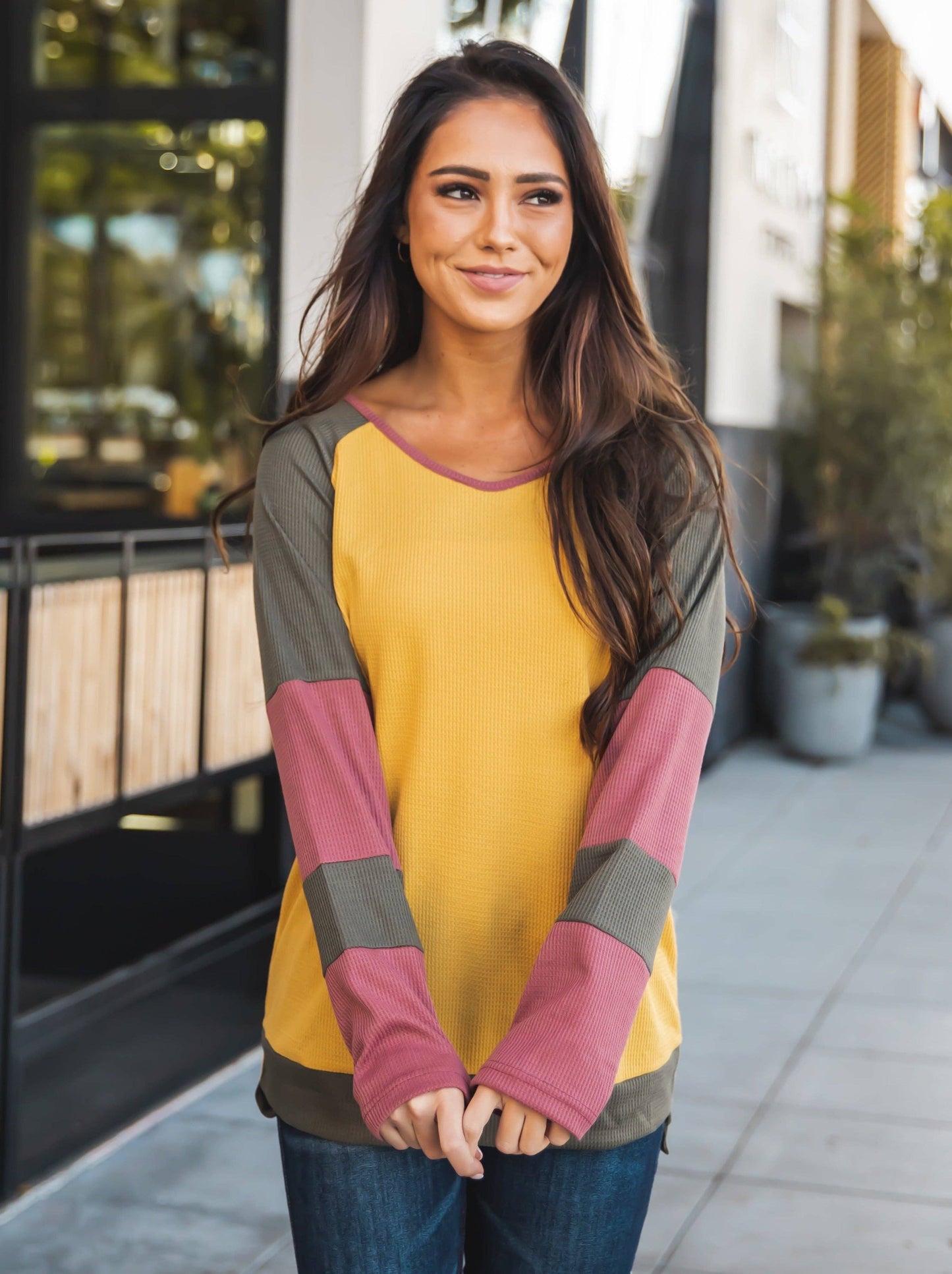 Contrast Sleeve Waffle Knit Top: Peach Gray White / Medium