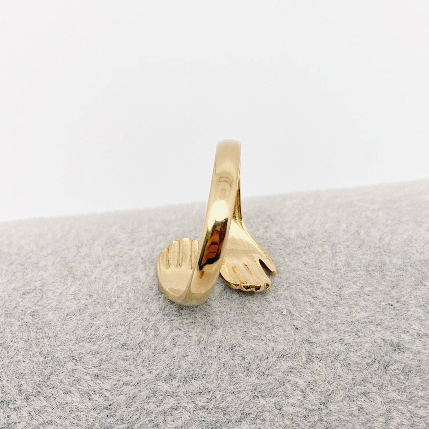 Hands Cuddling Gold Plated Stainless Steel Ring - FGS
