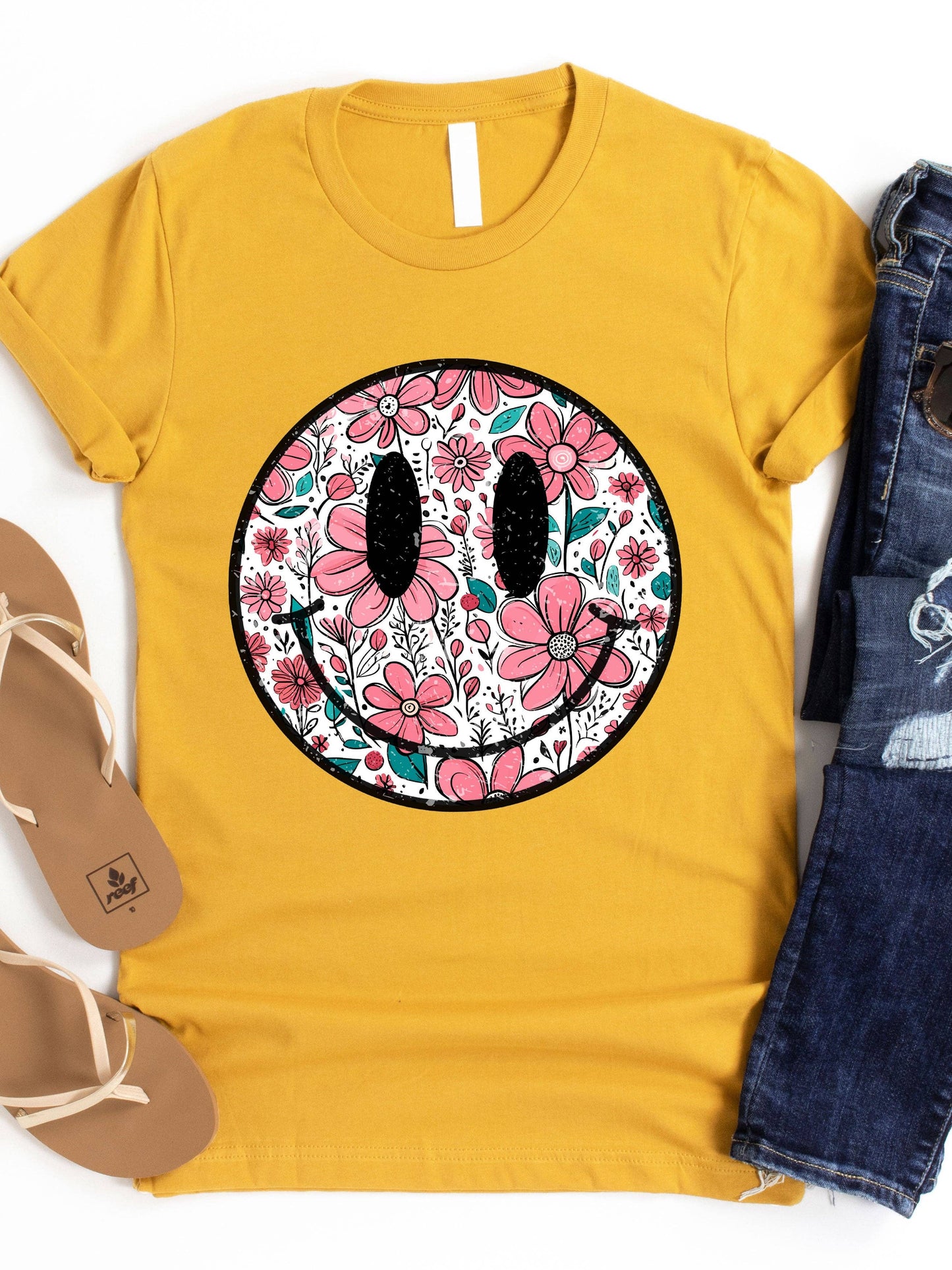 Floral Smiley - Graphic Tee: Peach / Large