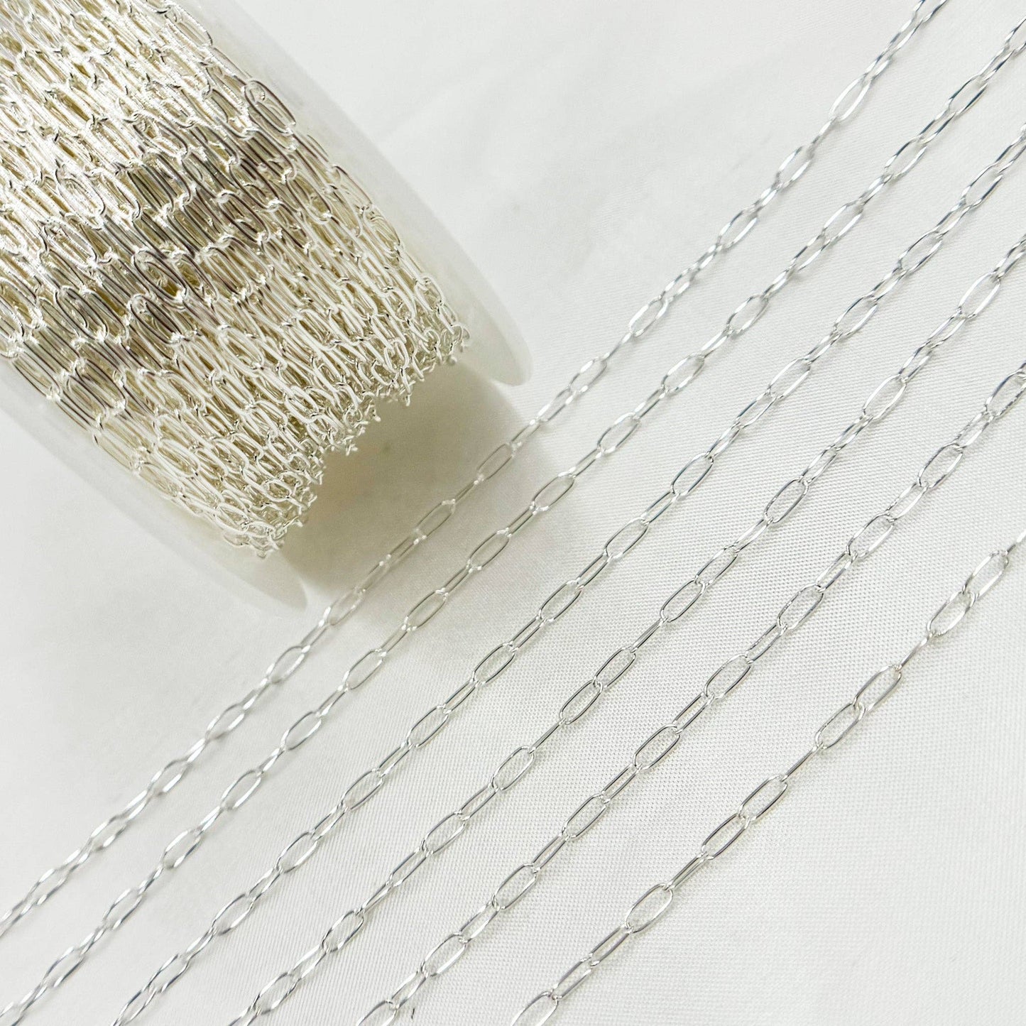 1806SS. Sterling Silver Paperclip Link Chain: 1 Ft. / 4.1mm-5mm / Paperclip