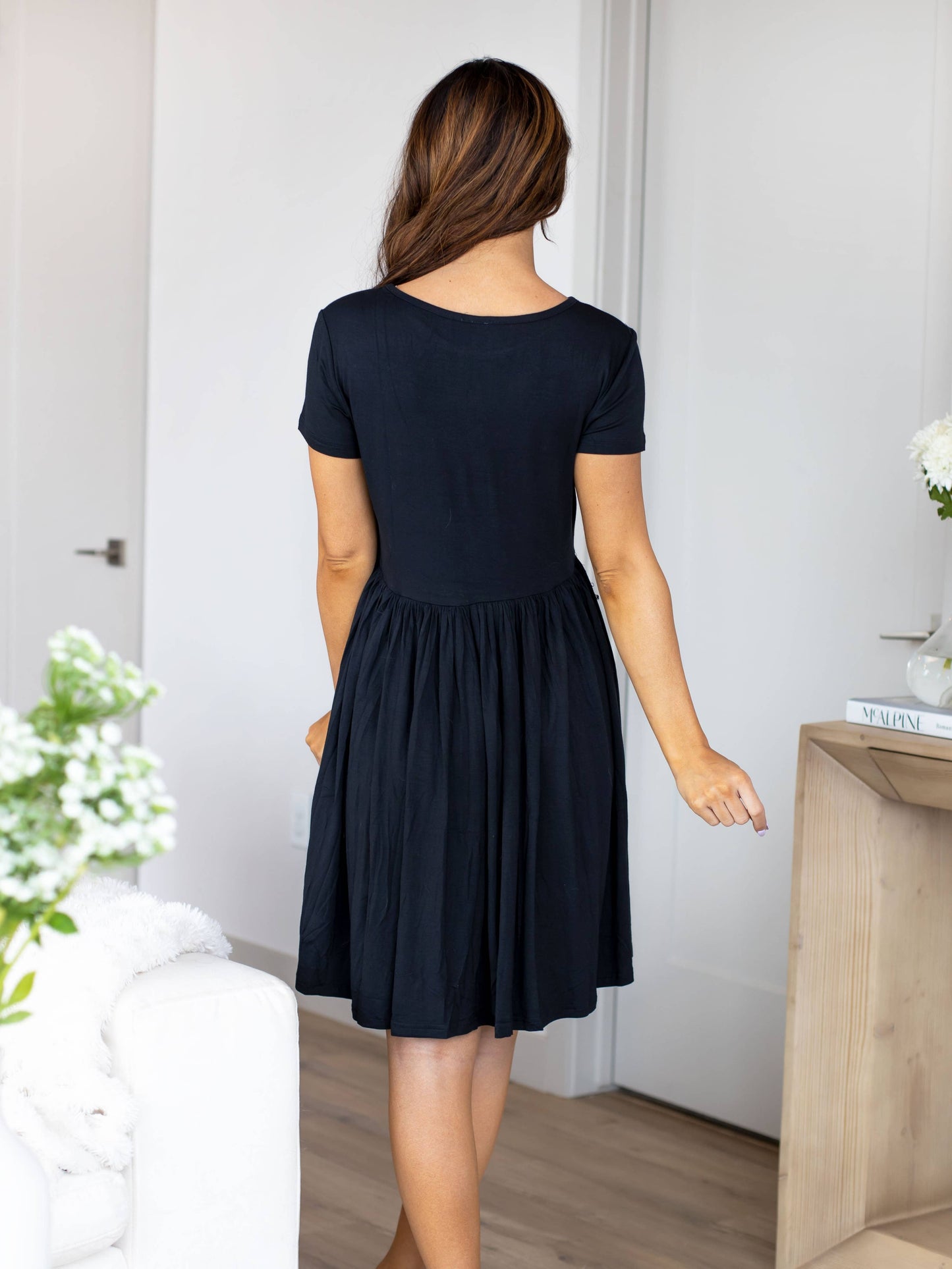 Solid Everyday Gathered Waist Dress: Olive / Medium