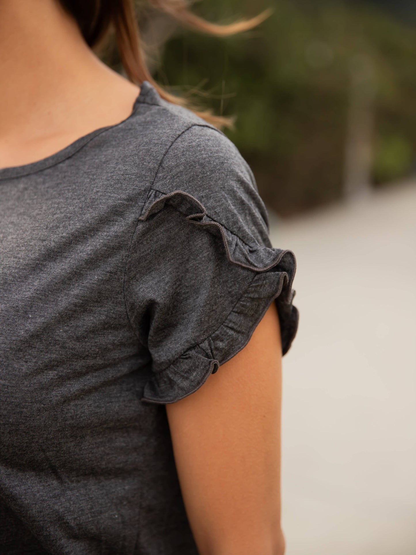 Ruffle Detail Short Sleeve Top: Tan / Medium