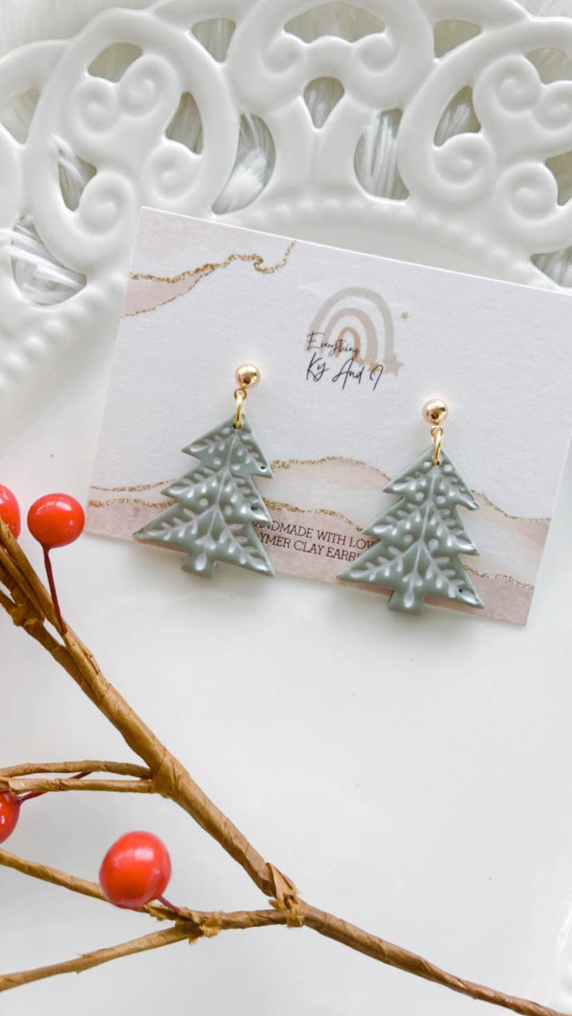 Simple Christmas Tree Dangles
