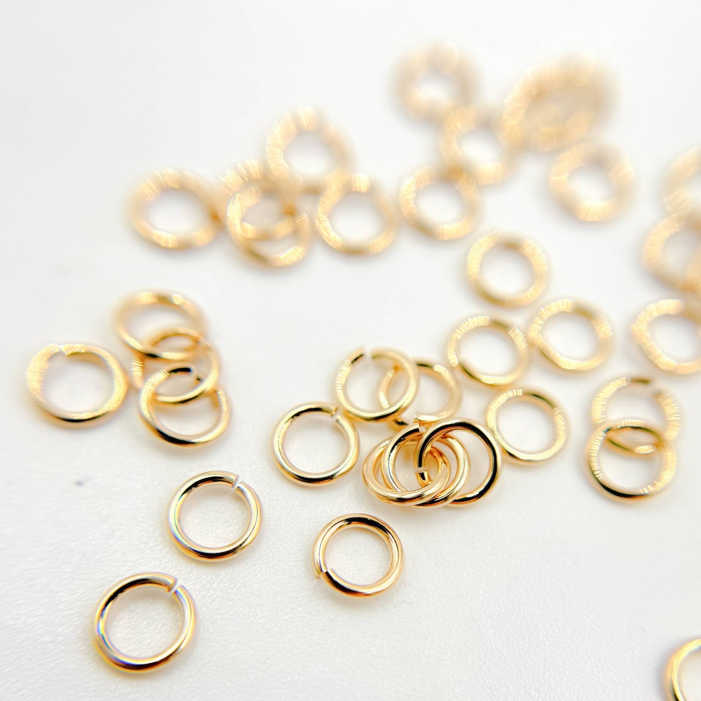 22GAGFOPENJR. 22 Gauge Open Gold Filled Jump Ring : 50 Pcs. / 3.5mm / Open