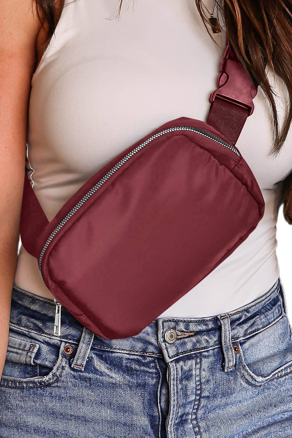 Waterproof Zipped Crossbody Chest Bag 20*5*14cm: Black / 82%Nylon+18%Spandex / ONE SIZE