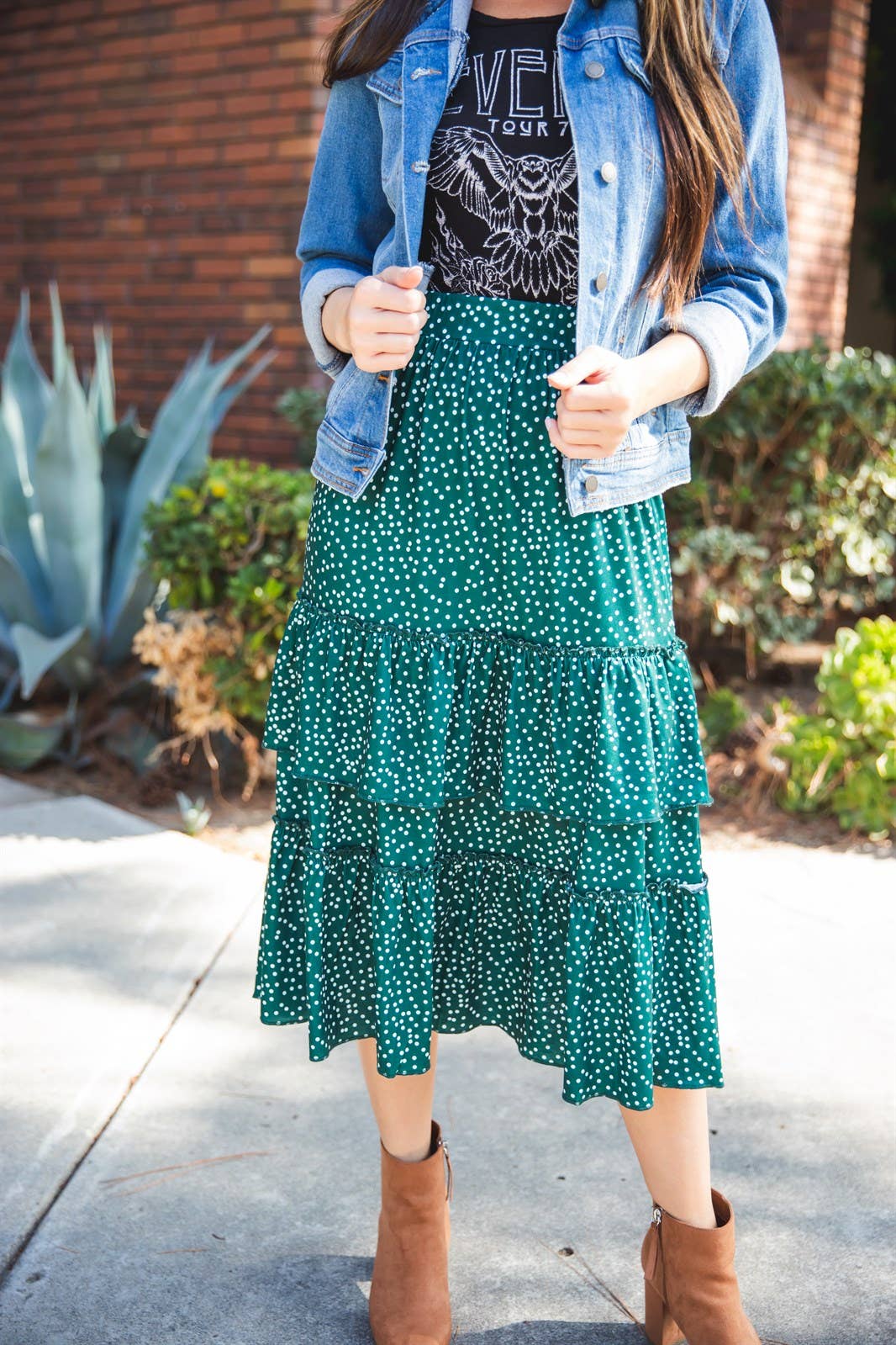 Ruffle Tiered Midi Raven Skirt: Dot Gold / Large