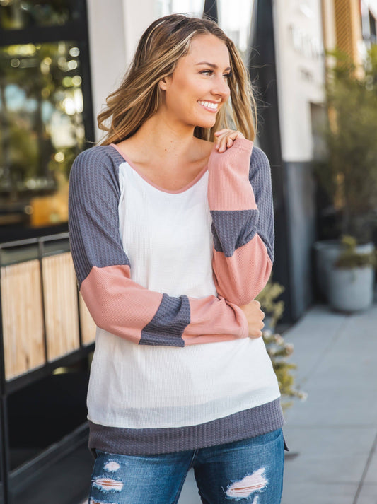 Contrast Sleeve Waffle Knit Top: Peach Gray White / X-Large