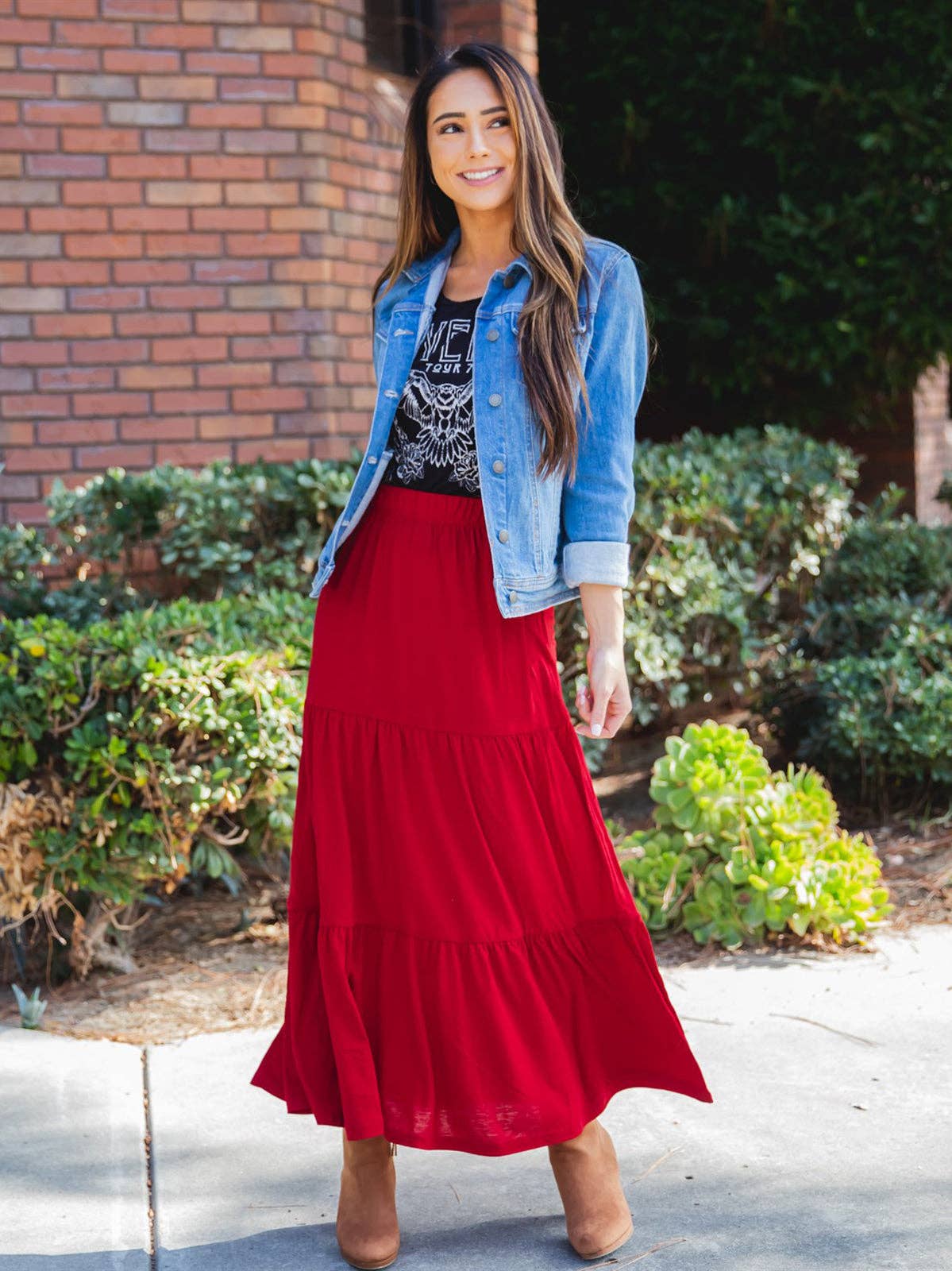 Tiered Celeste Maxi Skirt: Black / Large 10-12