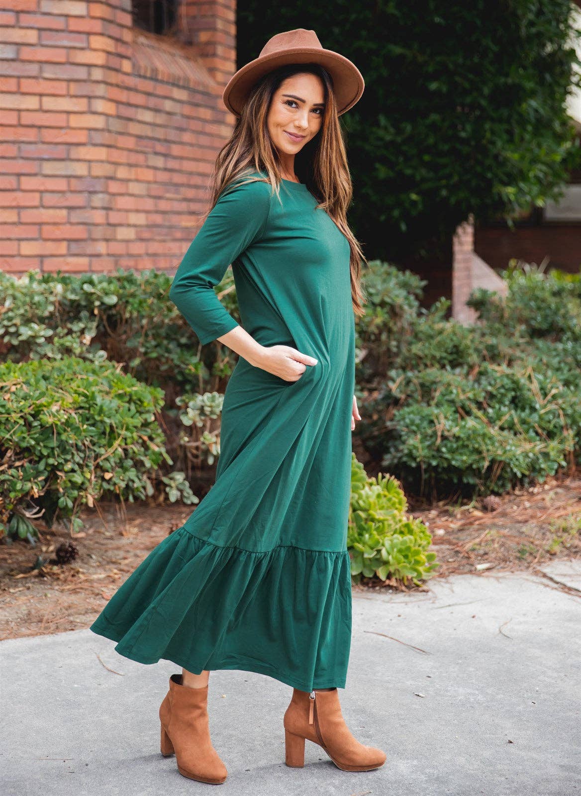 3/4 Sleeve Maxi Sander Dress: Green / Large