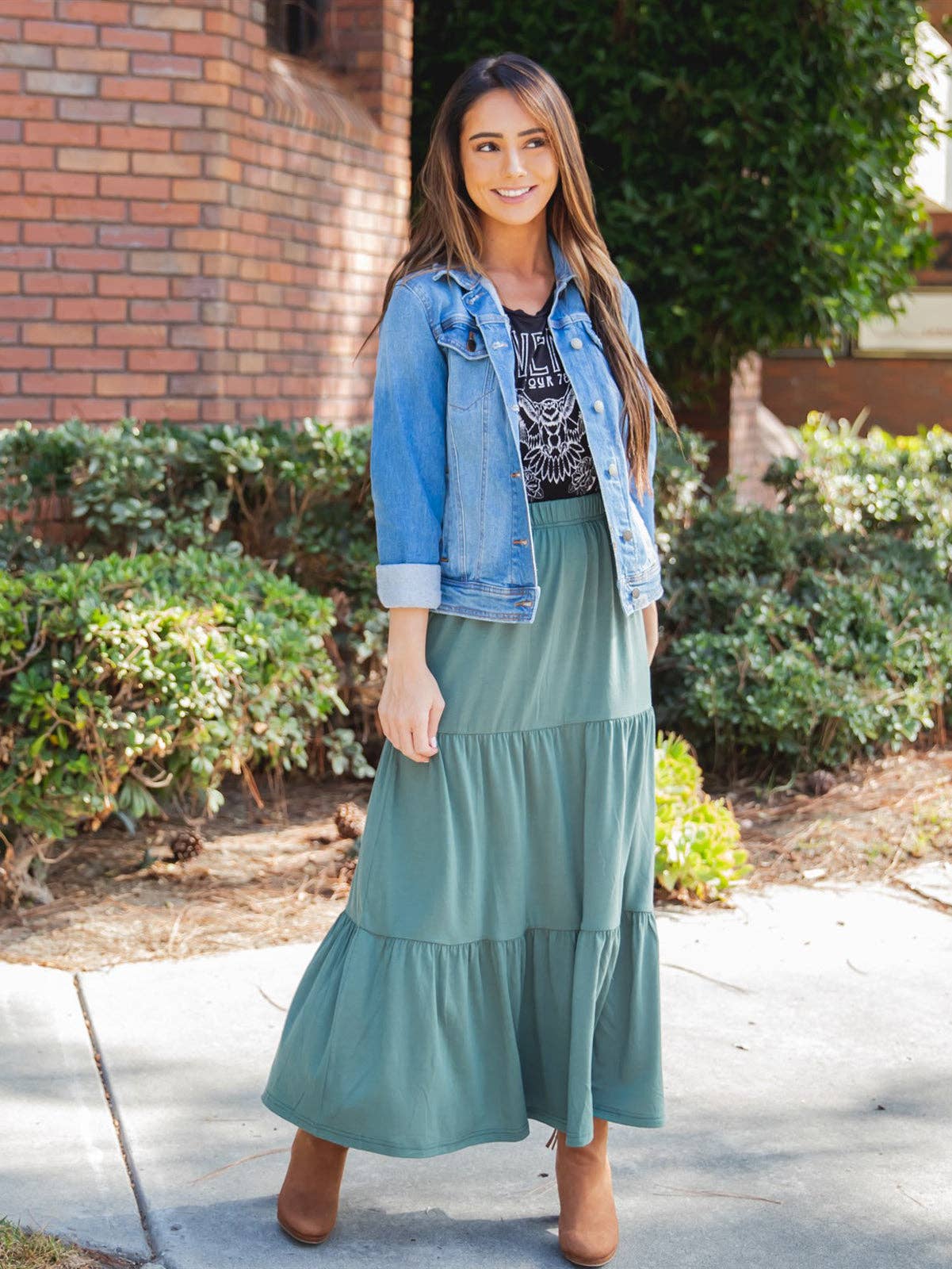 Tiered Celeste Maxi Skirt: Charcoal Gray / Large 10-12