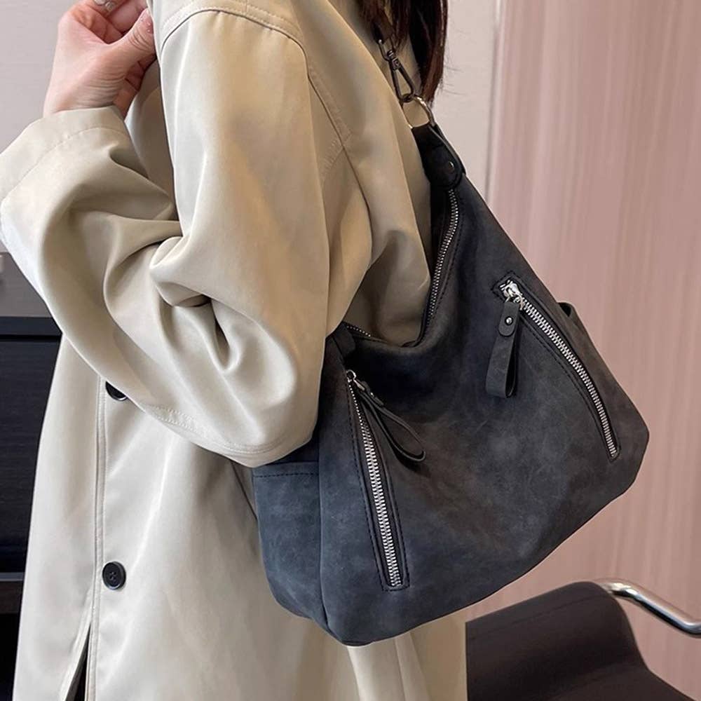 Retro Crossbody Bag: Brown