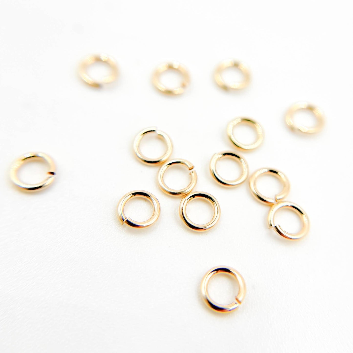 22GAGFOPENJR. 22 Gauge Open Gold Filled Jump Ring : 50 Pcs. / 3.5mm / Open