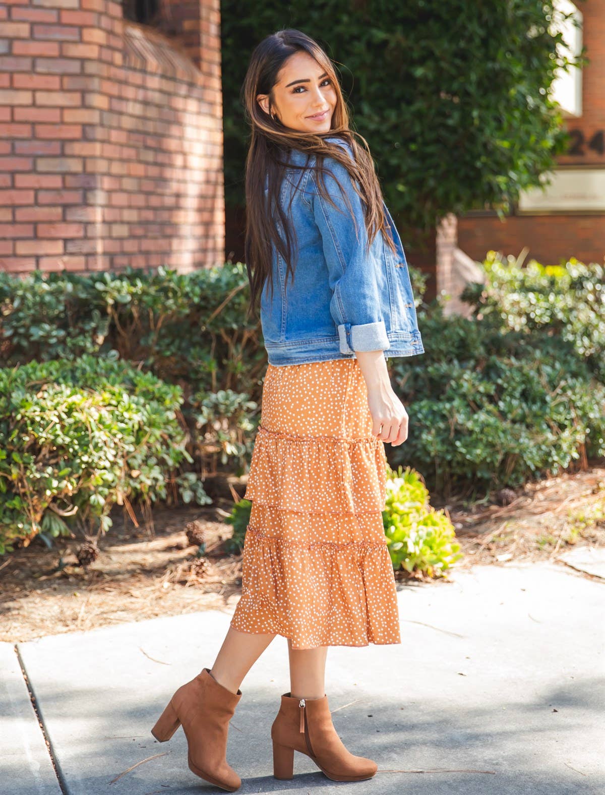 Ruffle Tiered Midi Raven Skirt: Dot Gold / Medium
