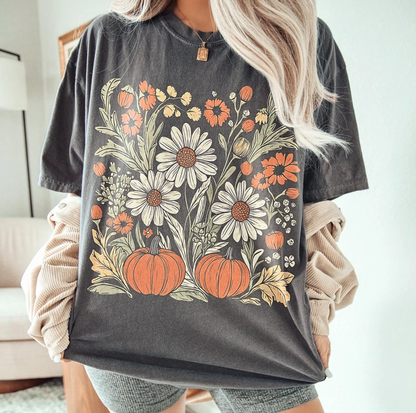 Boho Fall Floral Comfort Color Tee: Pepper / Medium