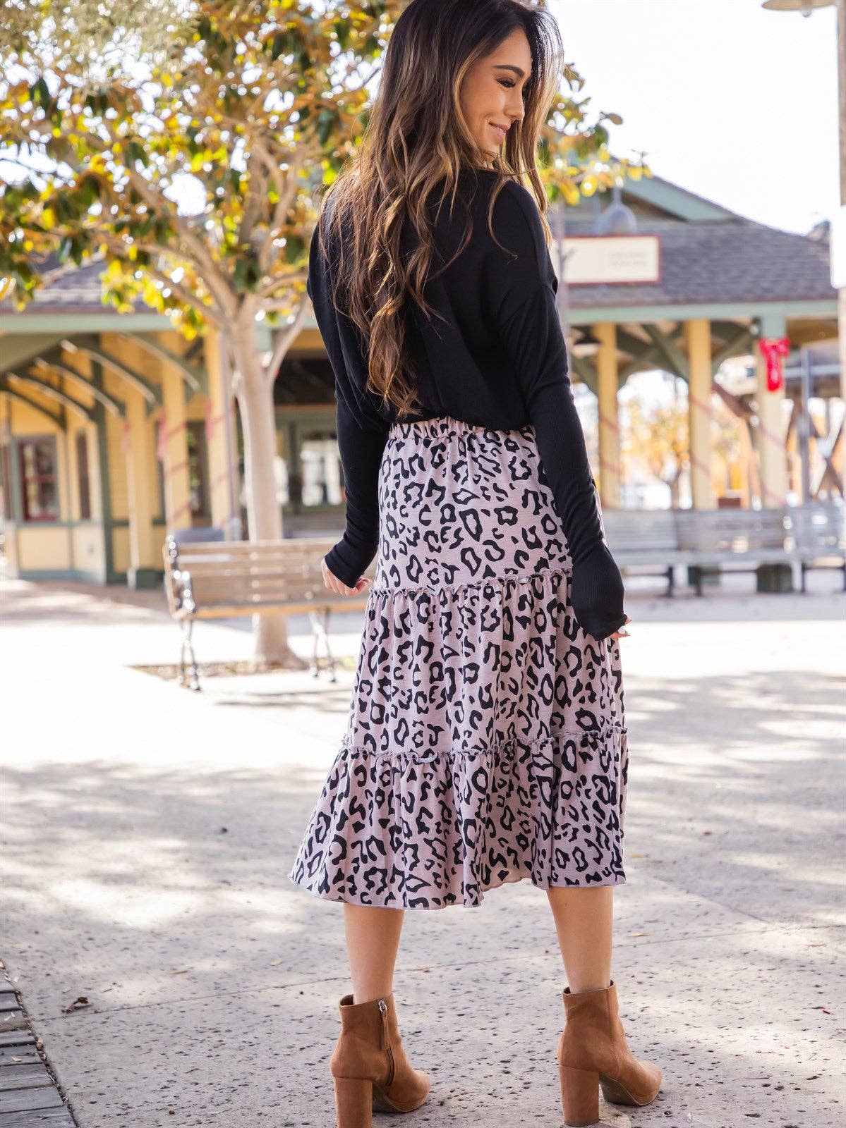 Amara Animal Print Tiered Midi Skirt: Cheetah Dark Brown / Medium