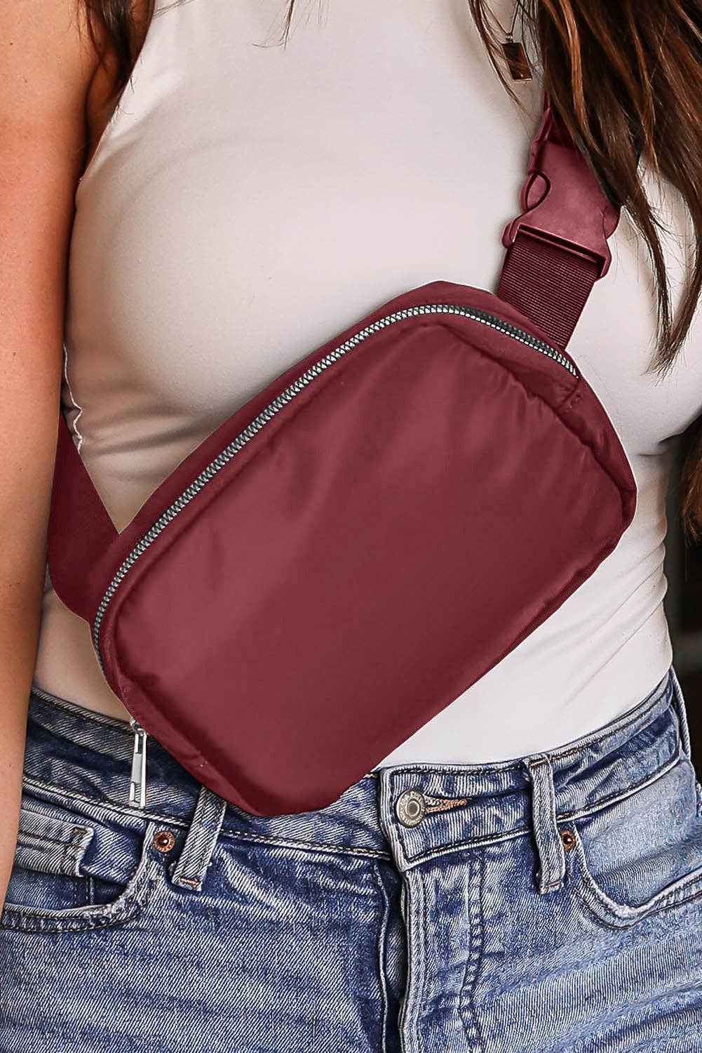 Waterproof Zipped Crossbody Chest Bag 20*5*14cm: Black / 82%Nylon+18%Spandex / ONE SIZE