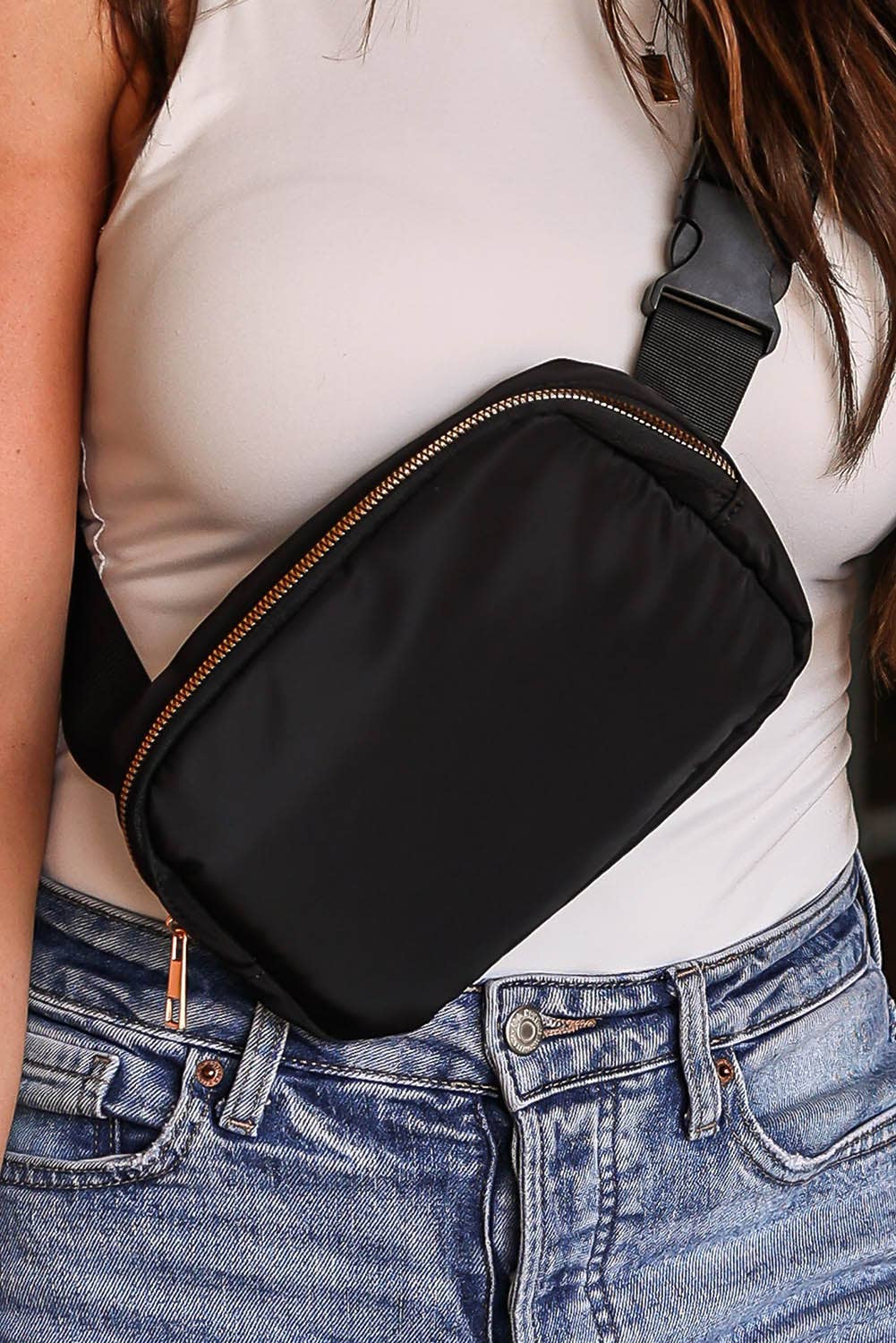 Waterproof Zipped Crossbody Chest Bag 20*5*14cm: Black / 82%Nylon+18%Spandex / ONE SIZE