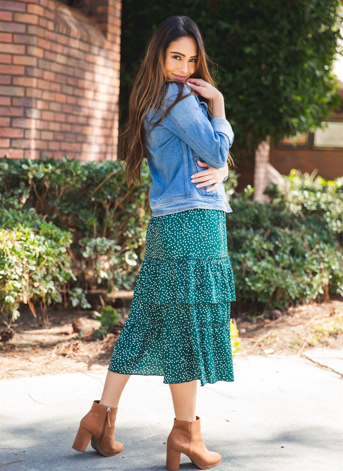 Ruffle Tiered Midi Raven Skirt: Dot Gold / X-Large